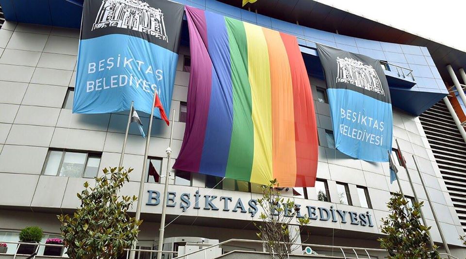 LGBTİ örgütlerinden Beşiktaş Belediyesi ve Hazinedar açıklaması Kaos GL - LGBTİ+ Haber Portalı