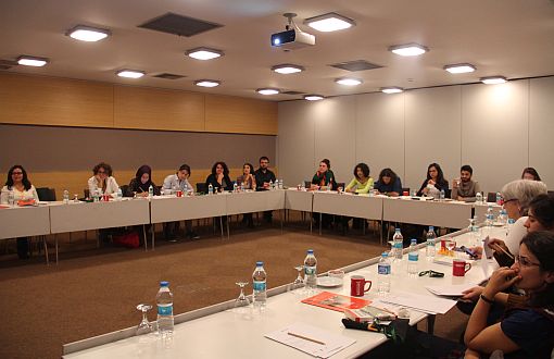 Toplumsal Cinsiyet Odaklı Habercilik Projesi&rsquo;nin ilk buluşması yapıldı Kaos GL - LGBTİ+ Haber Portalı