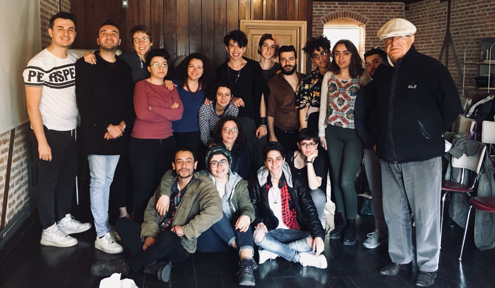 “Bir arada durabildikçe şiddetsiz, homofobisiz bir dünya mümkün” Kaos GL - LGBTİ+ Haber Portalı