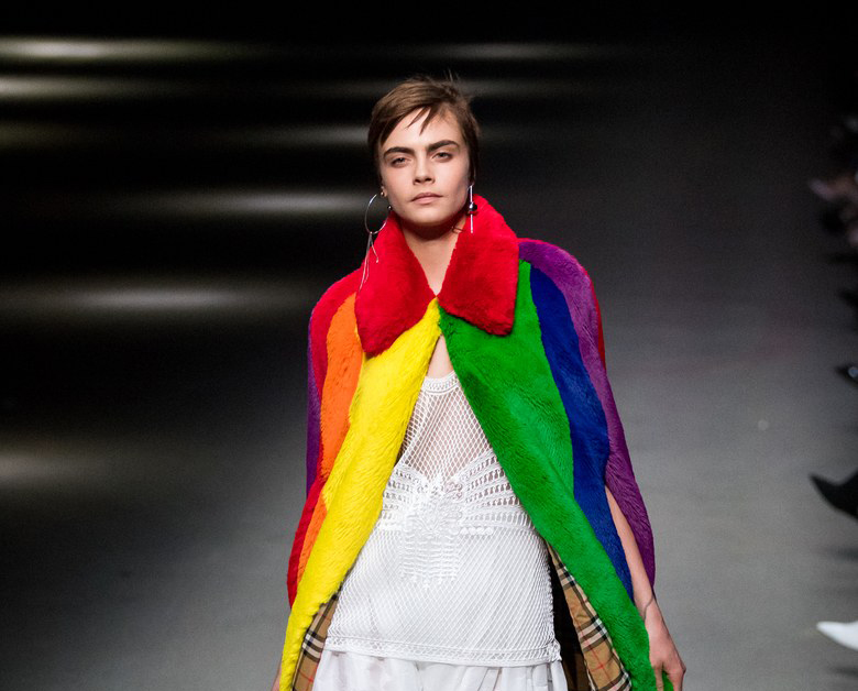 Son defilesinin geliri LGBTİ+ derneklerine gidecek | Kaos GL - LGBTİ+ Haber Portalı Haber