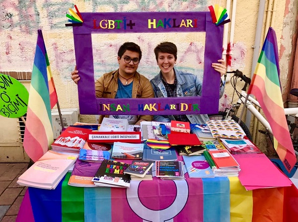 Çanakkale sokakları gökkuşağına boyandı Kaos GL - LGBTİ+ Haber Portalı