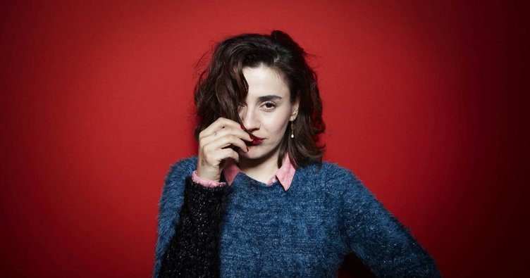 Ceylan Ertem: “O kadına aşık olduğumu düşünerek yazdım şarkımı” Kaos GL - LGBTİ+ Haber Portalı