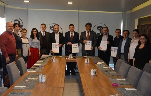 &lsquo;Çocuk İhmali ve İstismarının Önlenmesinde Eğitim İşbirliği Protokolü&rsquo; Eskişehir&rsquo;de imzalandı Kaos GL - LGBTİ+ Haber Portalı