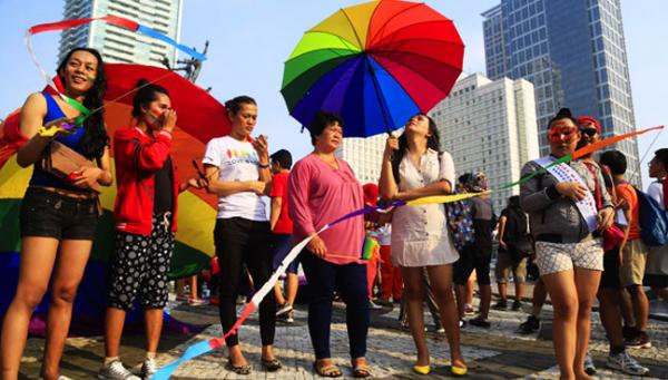 Endonezya’da LGBT’lerin medyada yer alması için editörler ‘tarafsız’ kalamaz | Kaos GL - LGBTİ+ Haber Portalı