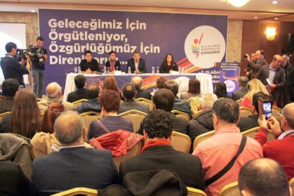 HDK Genel Meclisi&rsquo;ne iki LGBTİ aktivisti seçildi Kaos GL - LGBTİ+ Haber Portalı