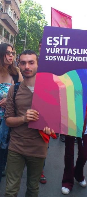 "Kelimeler ve Şey&rsquo;ler" Tunca Özlen Kaos GL - LGBTİ+ Haber Portalı