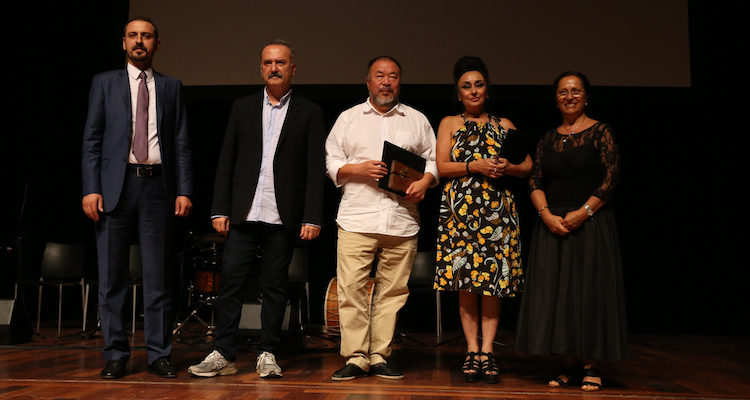 Hrant Dink Ödülü Eren Keskin ve Ai Weiwei&rsquo;in Kaos GL - LGBTİ+ Haber Portalı