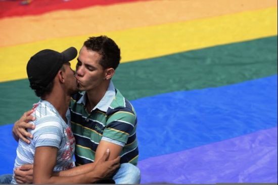 Brezilya&rsquo;da Homofobik Nefrete Bahane Çok! Kaos GL - LGBTİ+ Haber Portalı