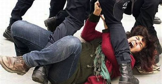 &lsquo;Emniyet Önce Soru Sormayı Bilsin!&rsquo; Kaos GL - LGBTİ+ Haber Portalı