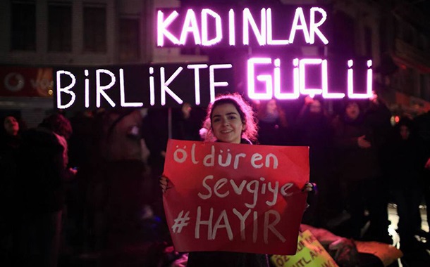 Eda Dayanışmaya Çağırıyor: #ÖldürenSevgiİstemiyoruz Kaos GL - LGBTİ+ Haber Portalı