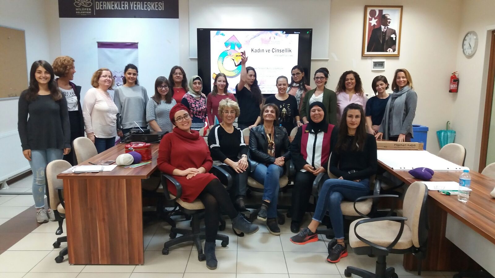 Mor Salkım, bedeni ve cinselliği konuştu Kaos GL - LGBTİ+ Haber Portalı