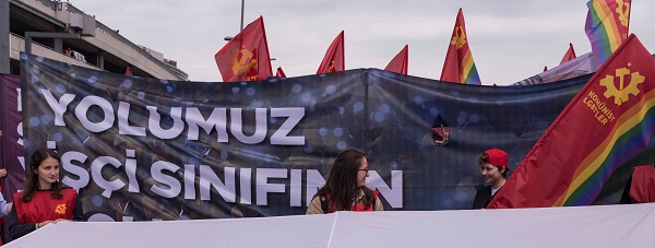 Komünist LGBT&rsquo;ler: Yas tutmayacağız, mücadele edeceğiz! Kaos GL - LGBTİ+ Haber Portalı
