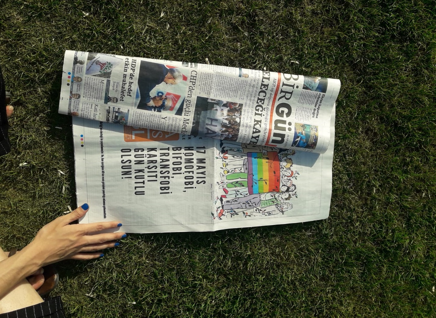 İzmir’de bir 17 Mayıs ilanı dolaşıyor Kaos GL - LGBTİ+ Haber Portalı