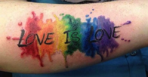 Kimliğini bedenine çizmek: LGBTİ sembolleriyle 10 dövme | Kaos GL - LGBTİ+ Haber Portalı Haber