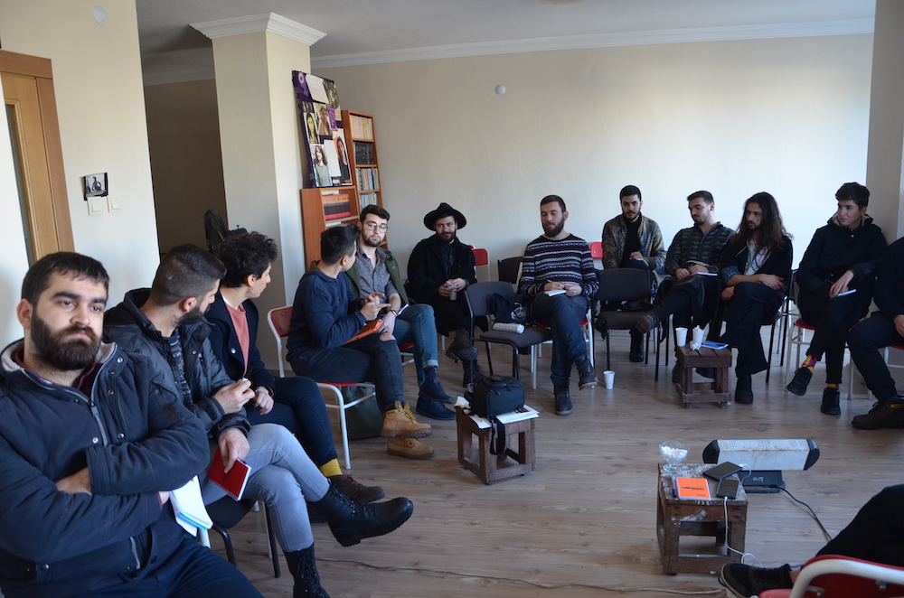 11 şehirden LGBTİ+ aktivistleri Mersin’de buluştu Kaos GL - LGBTİ+ Haber Portalı