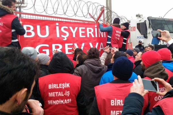 2200 metal işçisi grevde Kaos GL - LGBTİ+ Haber Portalı