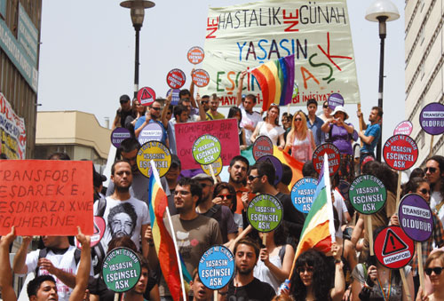 &lsquo;İhtiyacımız olan bireysel ve toplumsal ayrımcılıkla, bunu yaratan koşullarla mücadele etmek&rsquo; Kaos GL - LGBTİ+ Haber Portalı