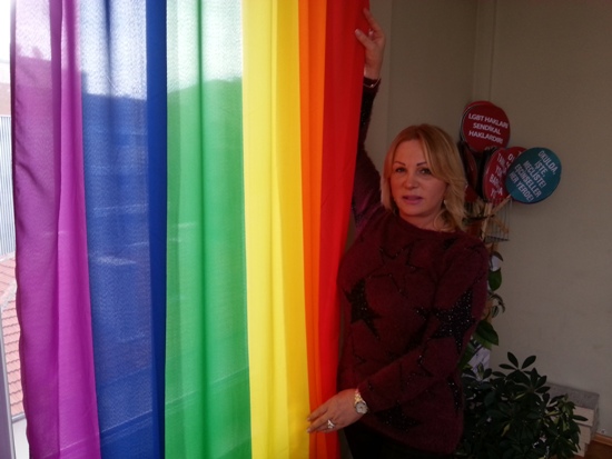 Trans kadın aktivist Albayrak CHP Avcılar ilçe yönetiminde Kaos GL - LGBTİ+ Haber Portalı