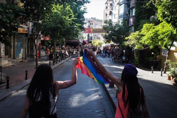 Onur Yürüyüşü gözaltı davasında ilk duruşma Kaos GL - LGBTİ+ Haber Portalı