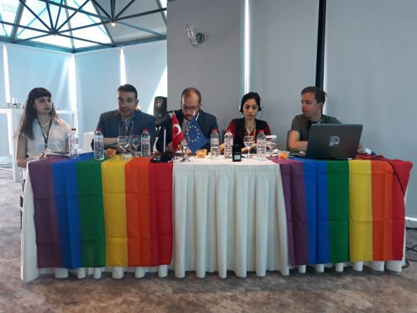 “Eşitlik için yerel yönetimlere toplumsal baskı önemli” | Kaos GL - LGBTİ+ Haber Portalı Haber