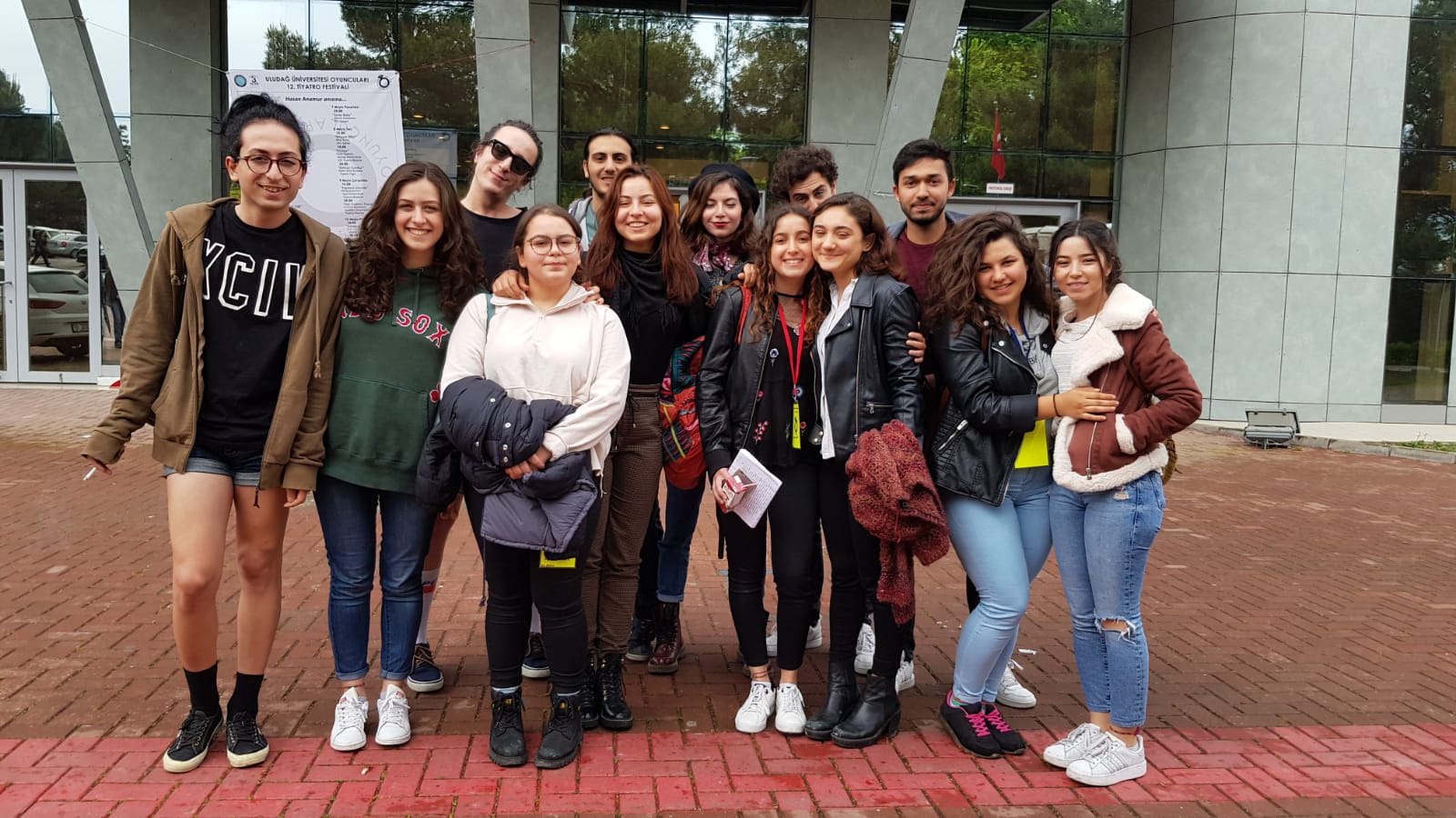 Ayrımcı olmayan sahneler mümkün! Kaos GL - LGBTİ+ Haber Portalı