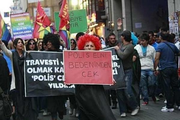 Antalya ve Bursa&rsquo;da seks işçilerine gözaltı! | Kaos GL - LGBTİ+ Haber Portalı Haber