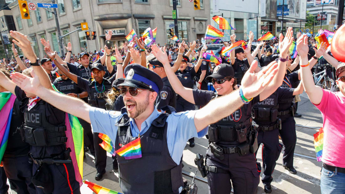 Toronto Onur Yürüyüşü’nde polis istenmiyor Kaos GL - LGBTİ+ Haber Portalı