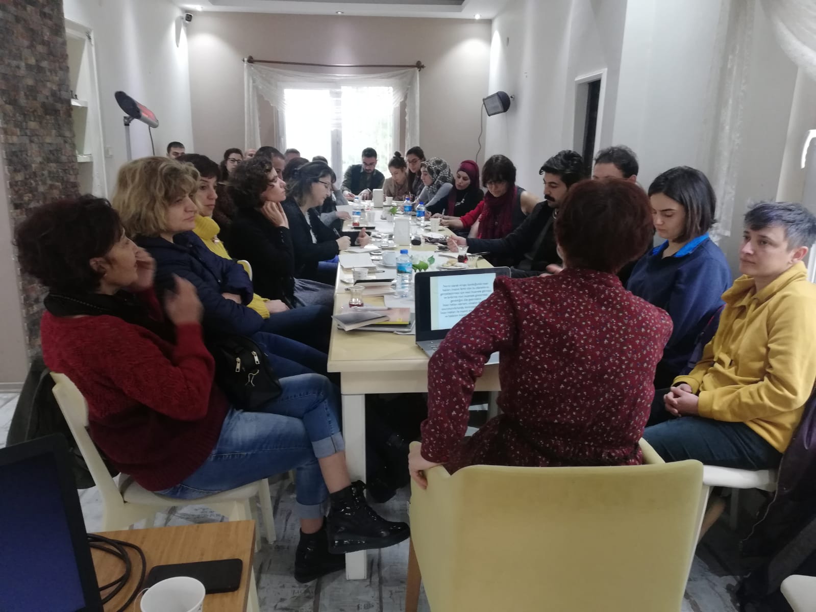 Sosyal hizmet uzmanları 3 şehirde bir araya geldi Kaos GL - LGBTİ+ Haber Portalı