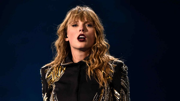 Taylor Swift: “LGBTQ hakları için mücadele etmek gerektiğine inanıyorum” Kaos GL - LGBTİ+ Haber Portalı