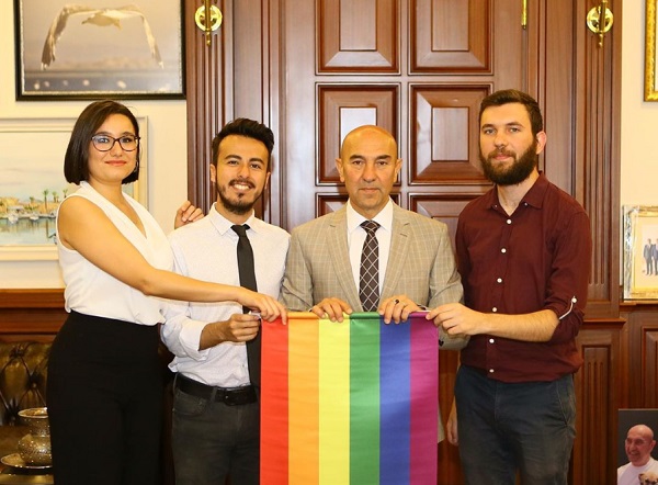 İzmir Metropolitan City Mayor Tunç Soyer met with Youth LGBTI+ Association Kaos GL - News Portal for LGBTI+