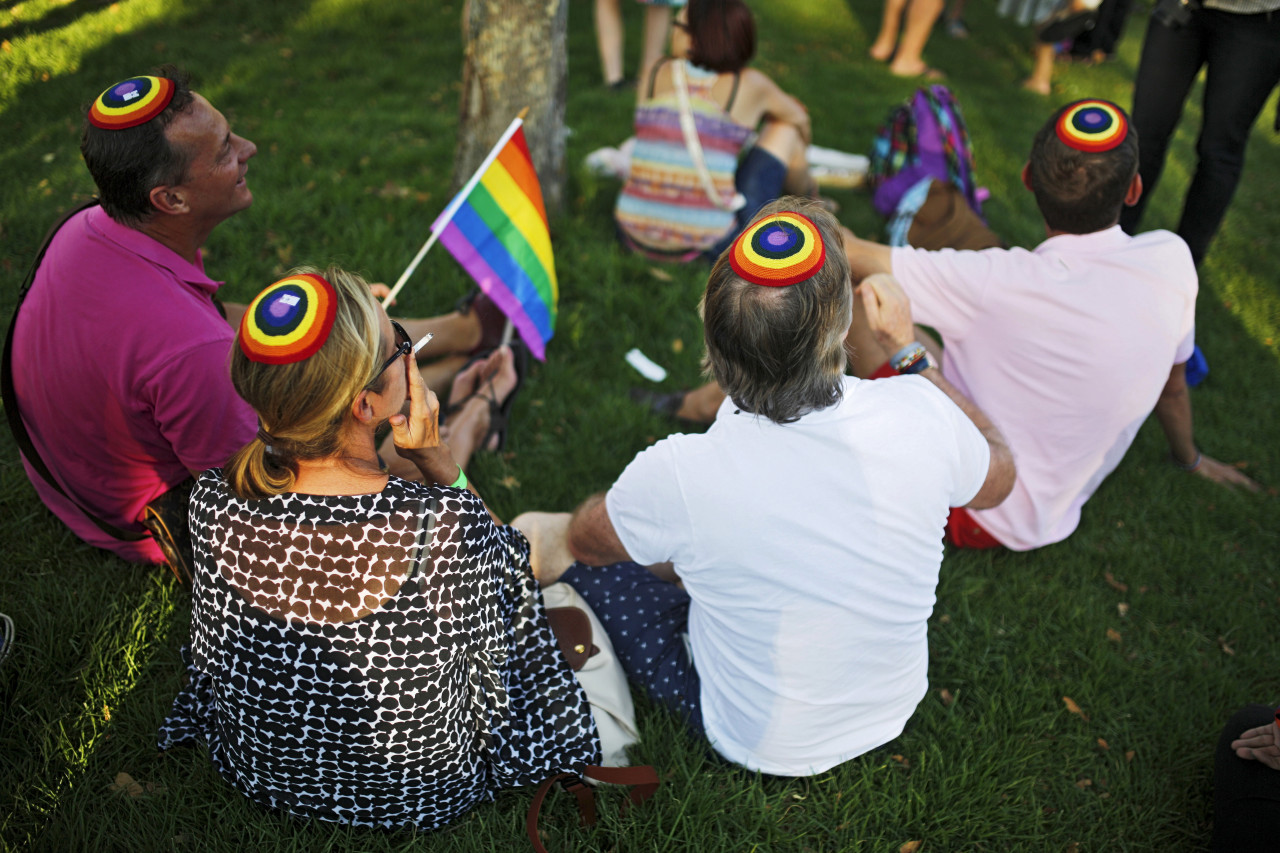 “Bu cemaatte bir tek LGBT ben mi varım?” Kaos GL - LGBTİ+ Haber Portalı