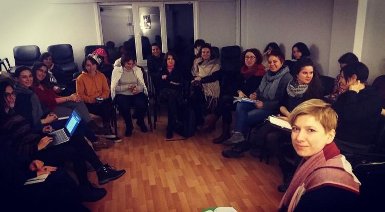 Yoğurtçu Parkı’nda queer teorinin düşünsel kaynakları konuşuldu Kaos GL - LGBTİ+ Haber Portalı