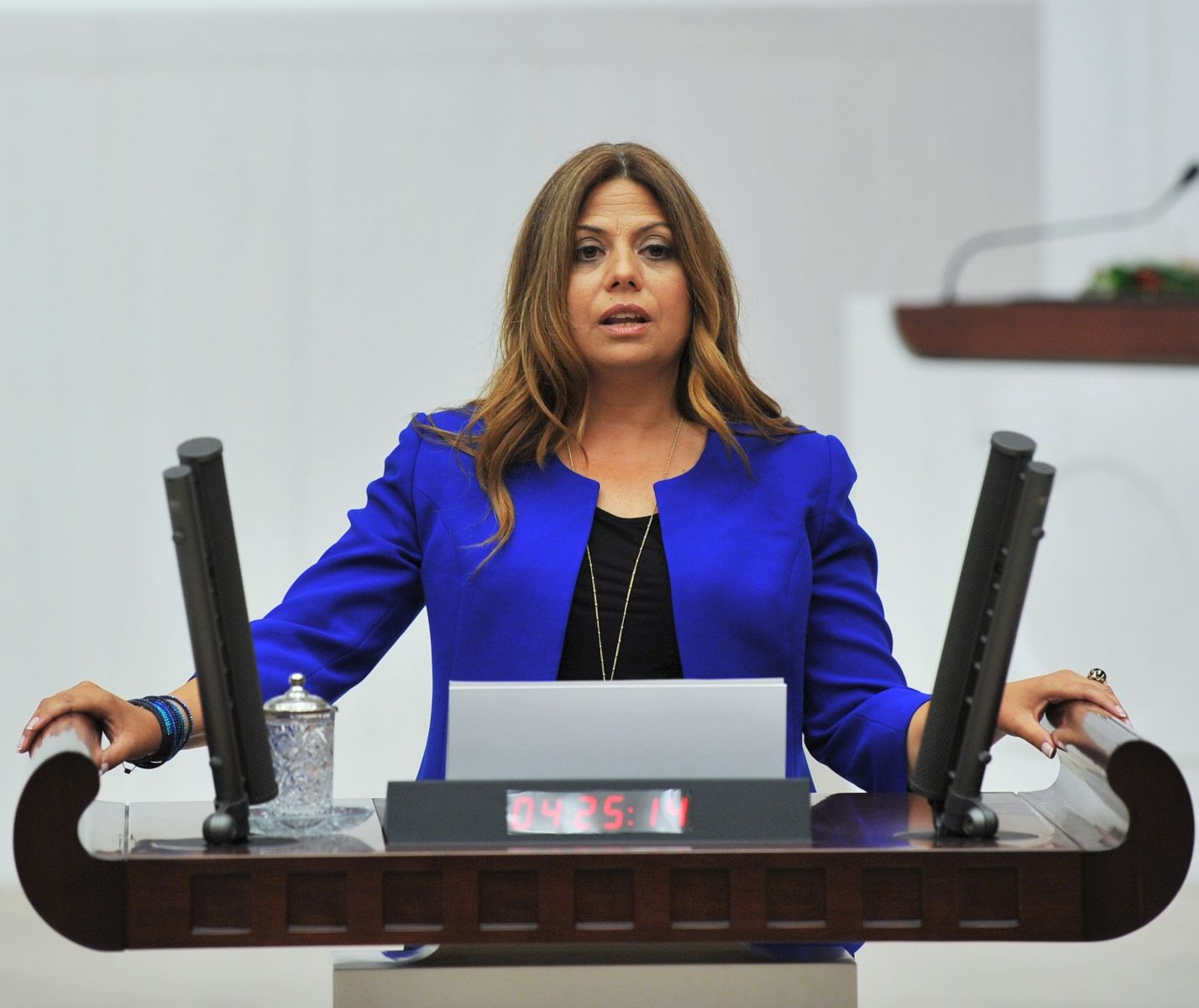 CHP&rsquo;li Altıok: Ahlak dışı olan, LGBTİ&rsquo;lere şiddeti meşrulaştırmaktır Kaos GL - LGBTİ+ Haber Portalı