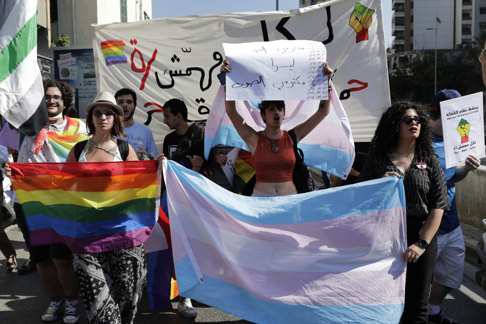Ece Özkaya | Kaos GL - LGBTİ+ Haber Portalı Gökkuşağı Forumu Köşe Yazarı