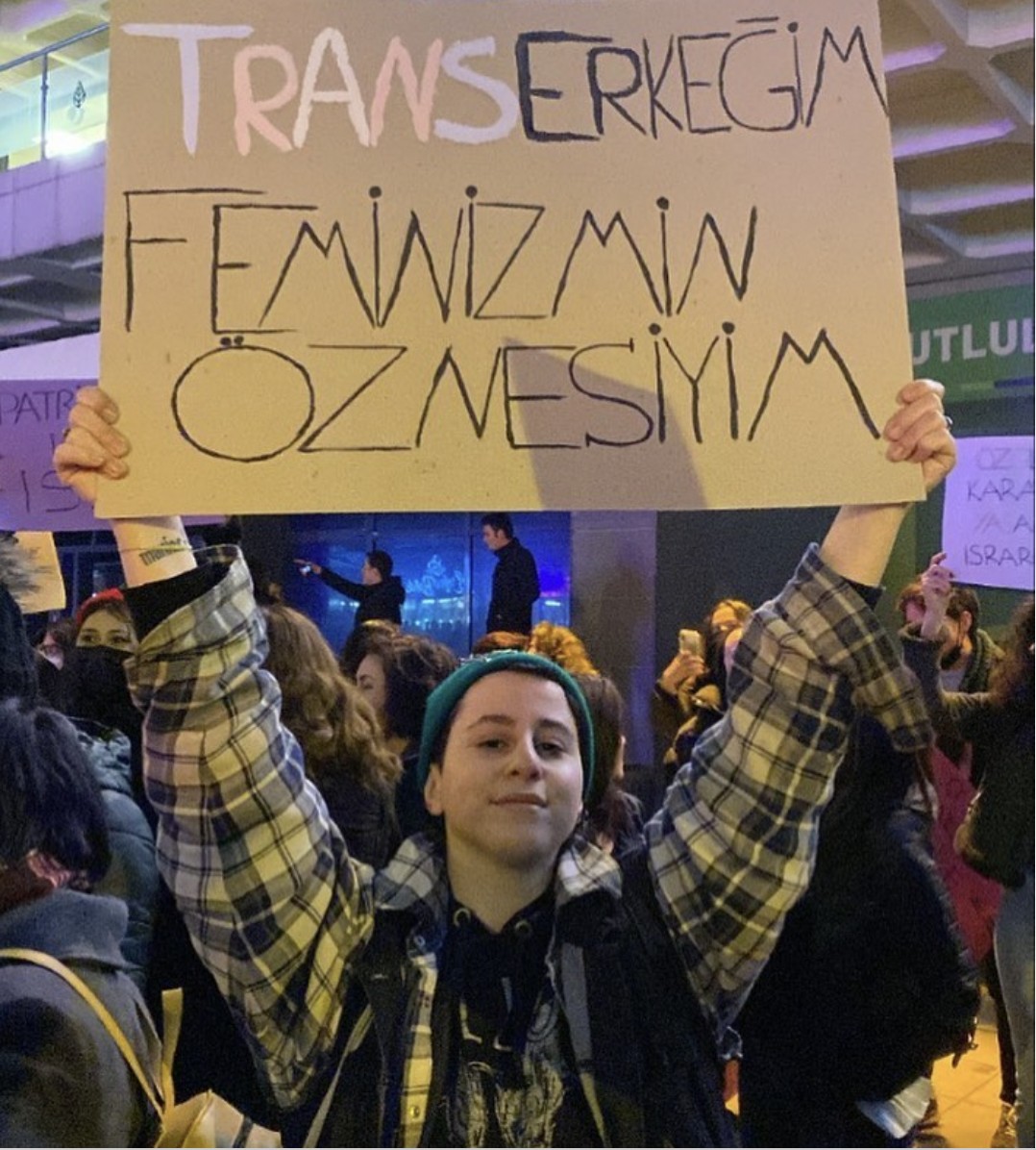 Doğu Gabe | Kaos GL - LGBTİ+ Haber Portalı Gökkuşağı Forumu Köşe Yazarı