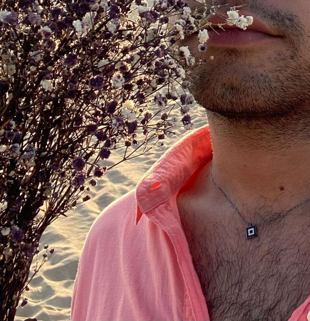 Sue Mi | Kaos GL - LGBTİ+ Haber Portalı Gökkuşağı Forumu Köşe Yazarı