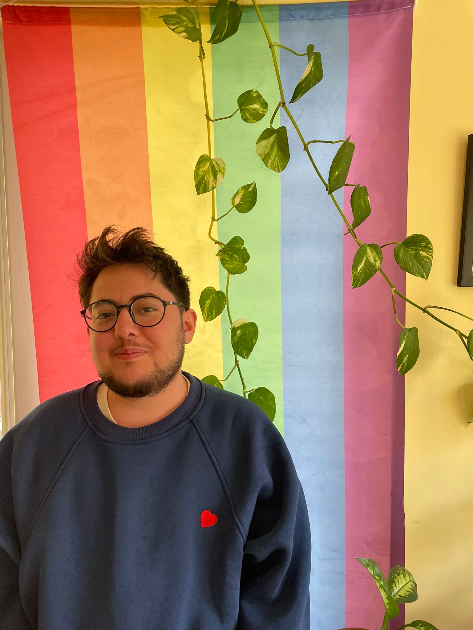 Ecmel Deniz | Kaos GL - LGBTİ+ Haber Portalı Gökkuşağı Forumu Köşe Yazarı